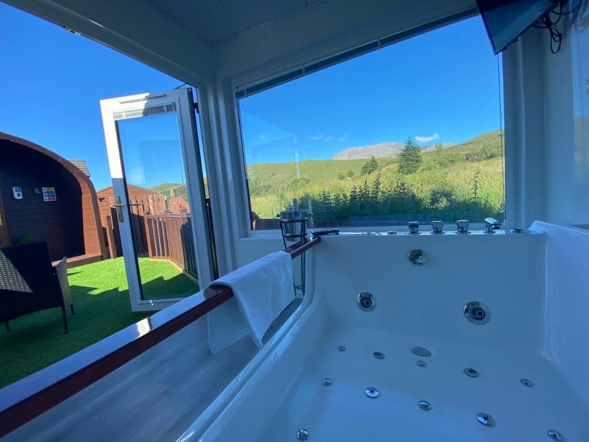 Apartment Highland - Ben View Pod & Jacuzzi Bath Fort William