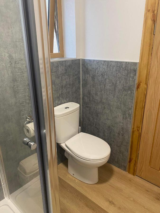 Ben Nevis Manor & Indoor Private Hot-tub Holiday home *