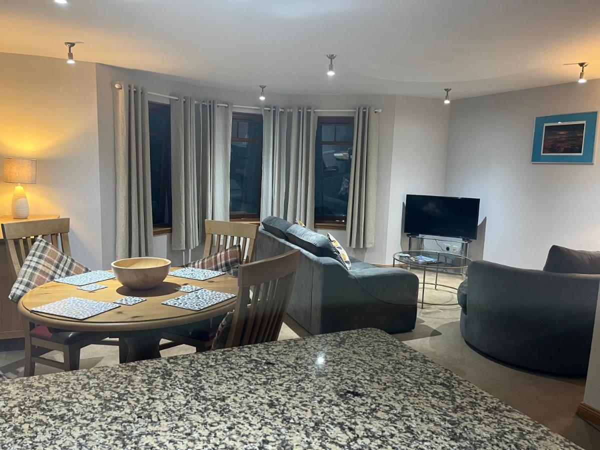 6 Canalside * Fort William