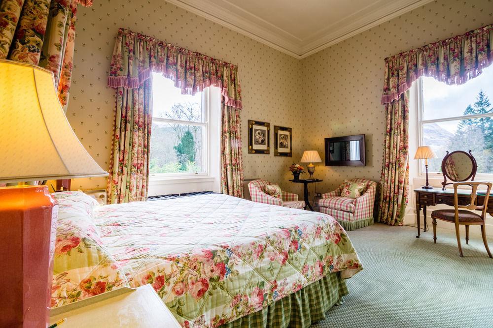 Country house Inverlochy Castle Fort William