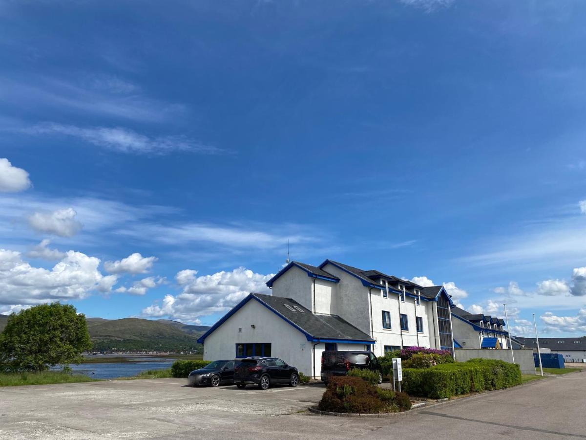 Hotel Waterfront - Only 3*
