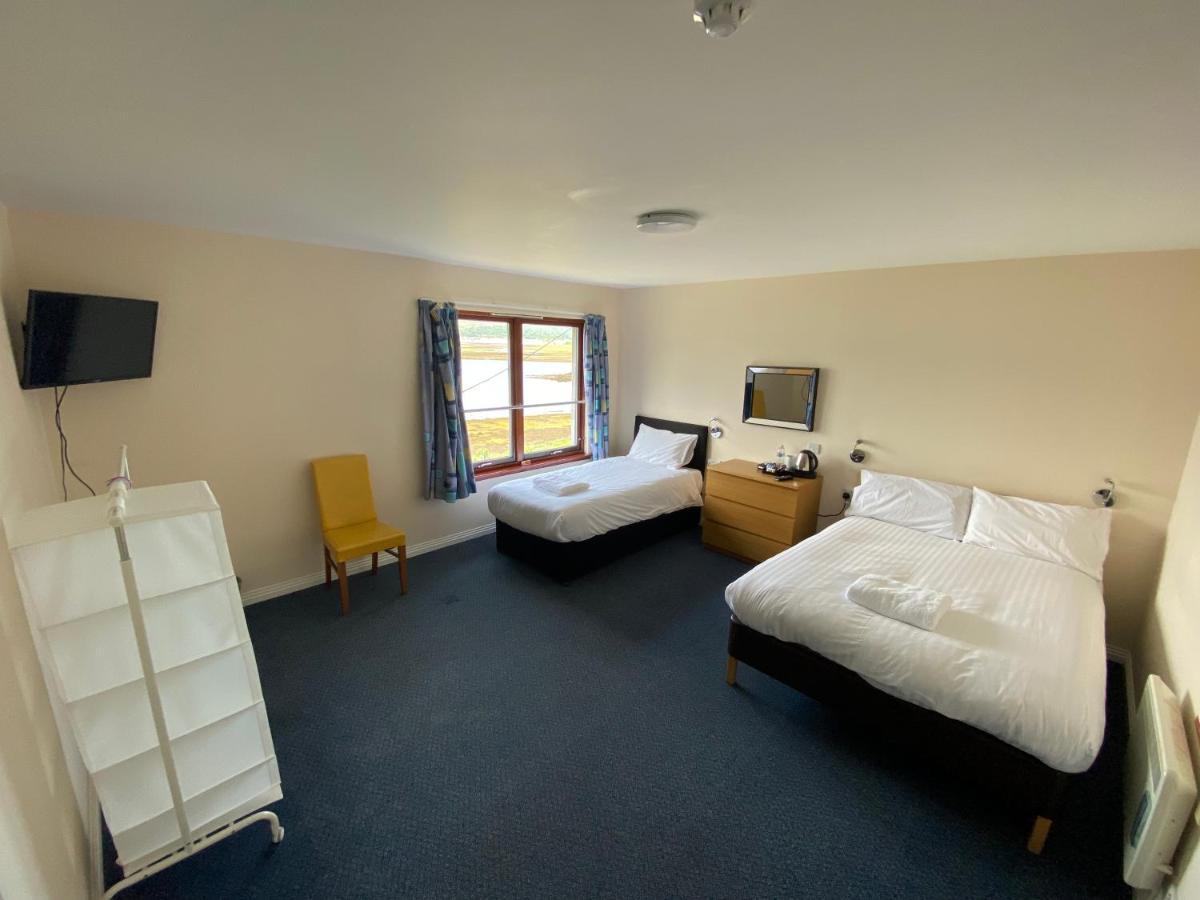 Hotel Waterfront - Only 3*