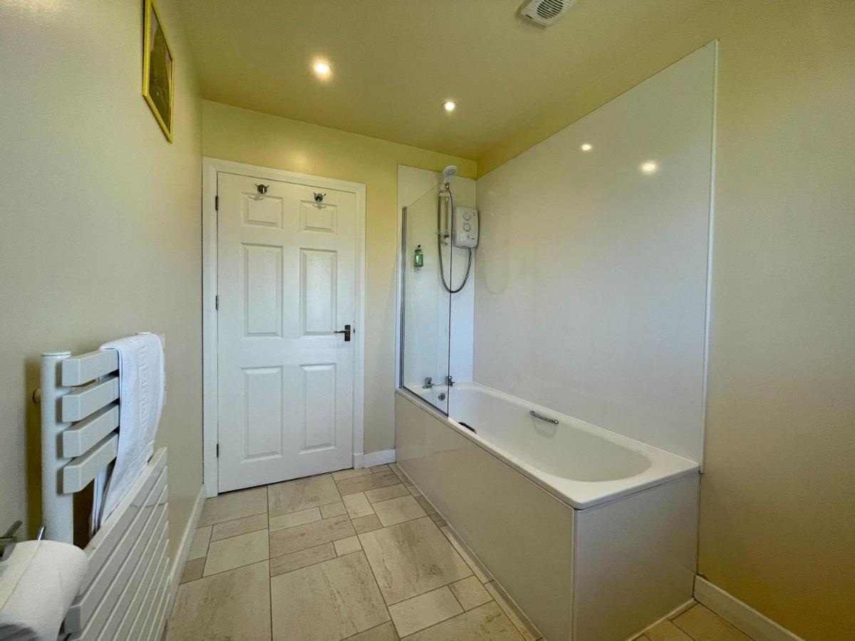 Holiday home Lochiel *