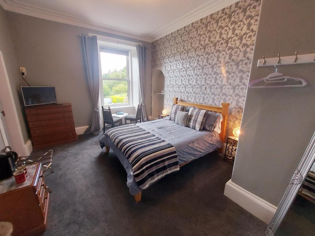 Lawriestone Guest house *