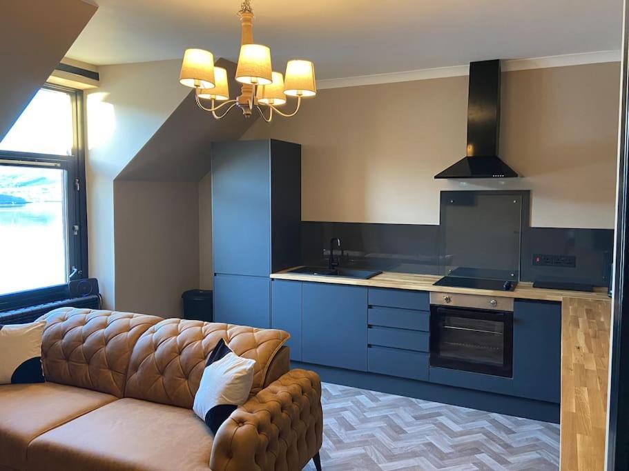 Ak Lochview