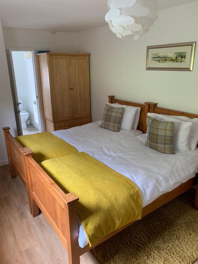 Guest house Alt-an Ensuite Self Catering With Twin Bedroom Fort William