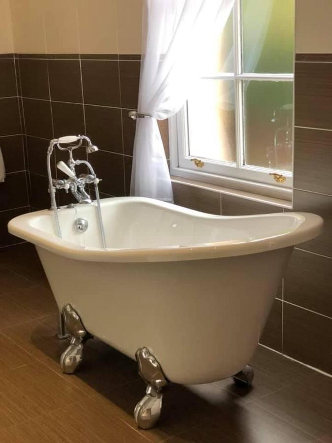 Bed & Breakfast Glentower Lower Observatory 4*