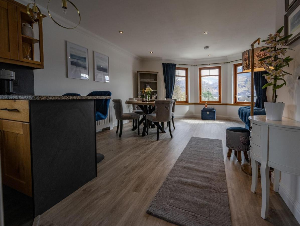 Canalside Holiday home *