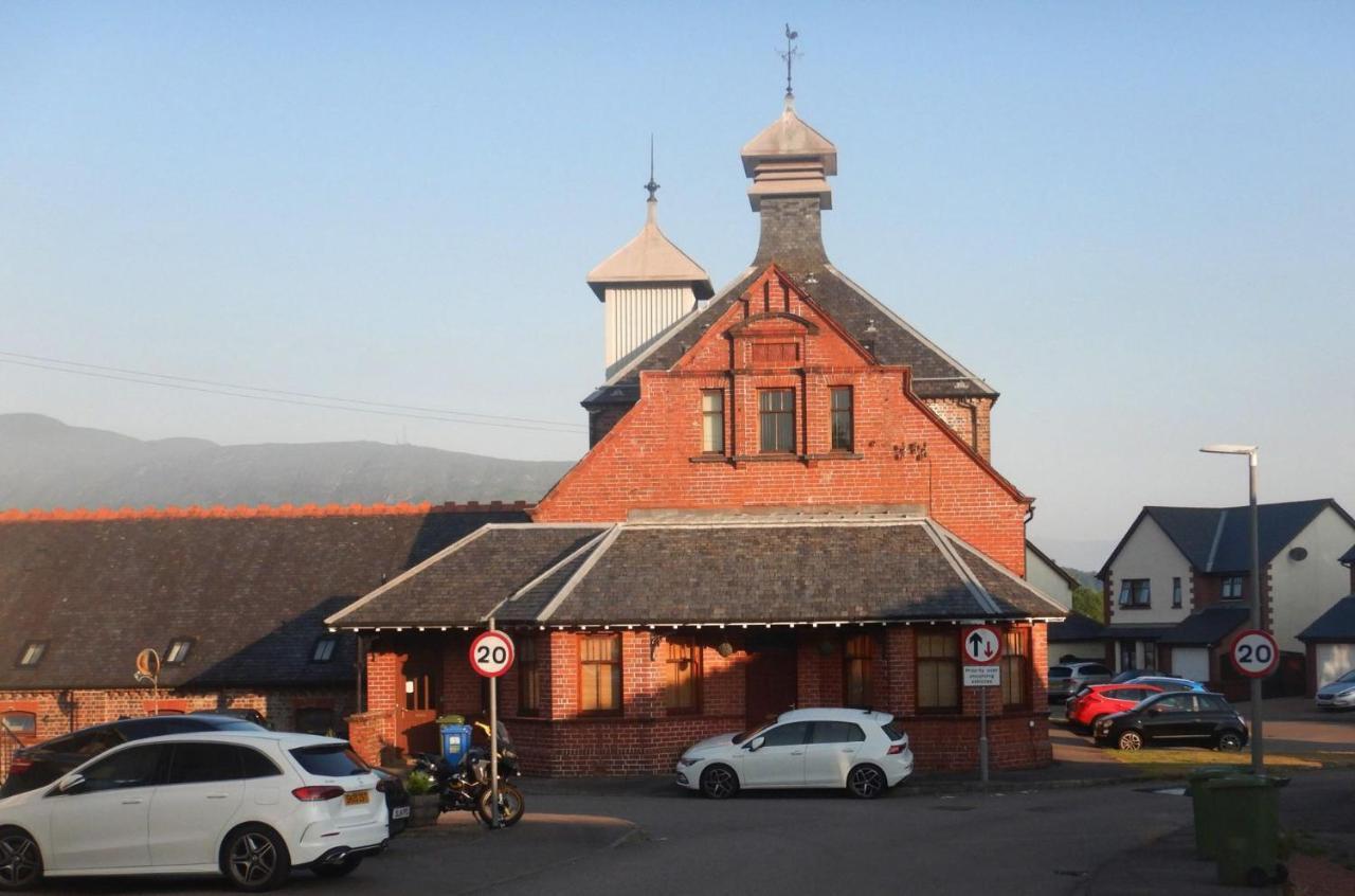 Old Whisky Distillery Fort William