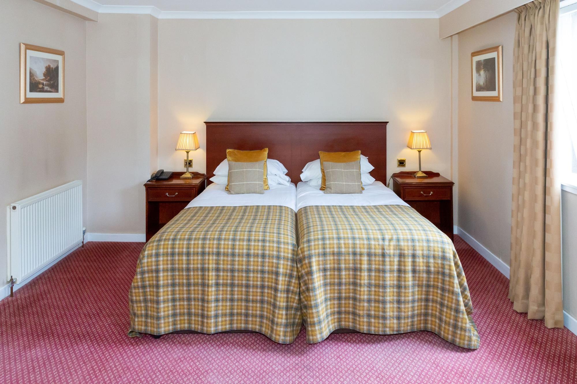 Alexandra Hotel 3*