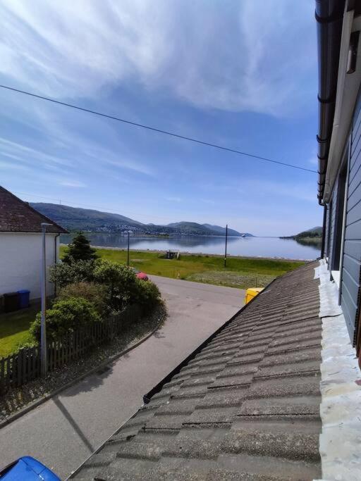 A View To Caol, William Apartment