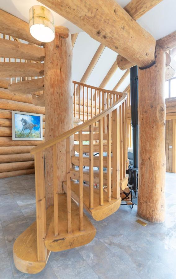 Wild Nurture Eco Luxury Offgrid Log Fort William