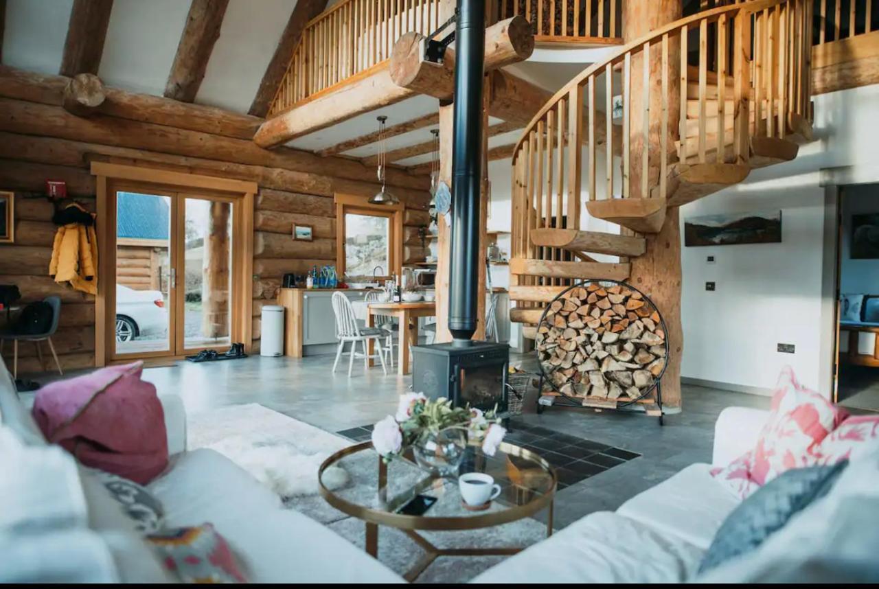 Wild Nurture Eco Luxury Offgrid Log Fort William
