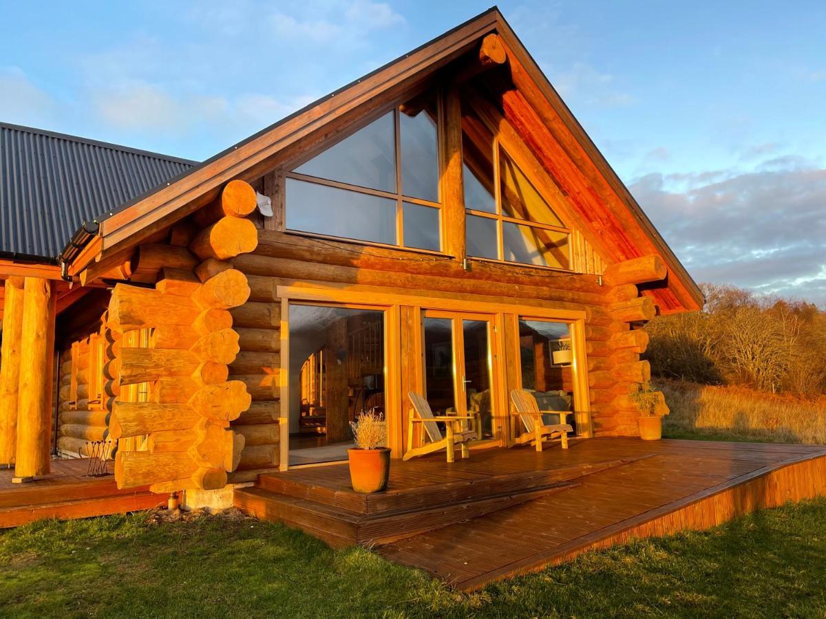 Wild Nurture Eco Luxury Offgrid Log Fort William
