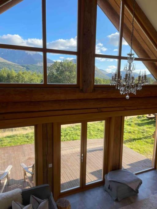 Wild Nurture Eco Luxury Offgrid Log * Fort William