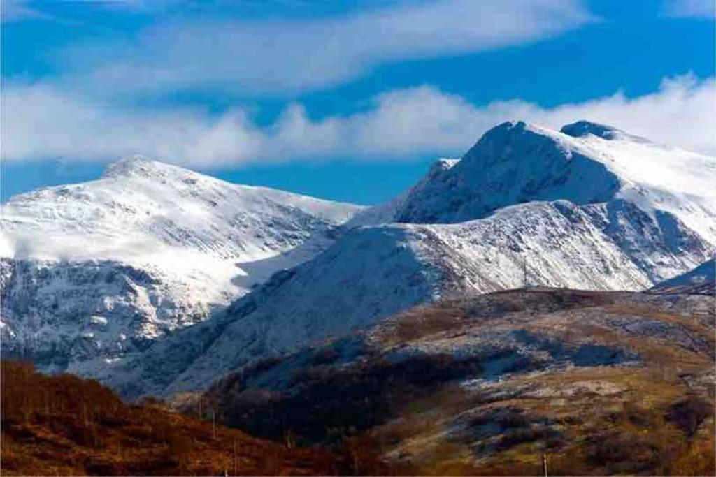 Wild Nurture Eco Luxury Offgrid Log Fort William