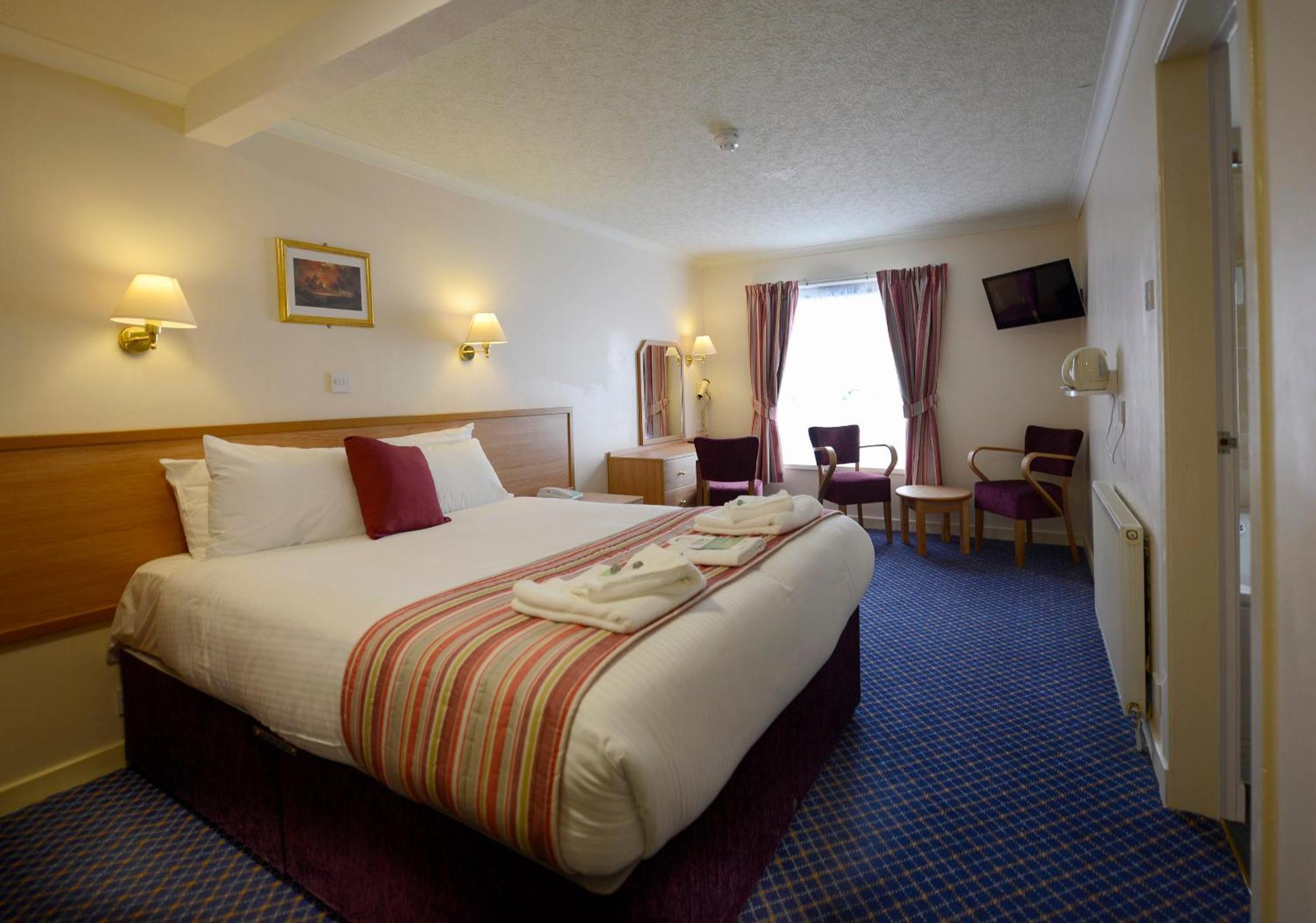 Croit Anna Hotel 3*