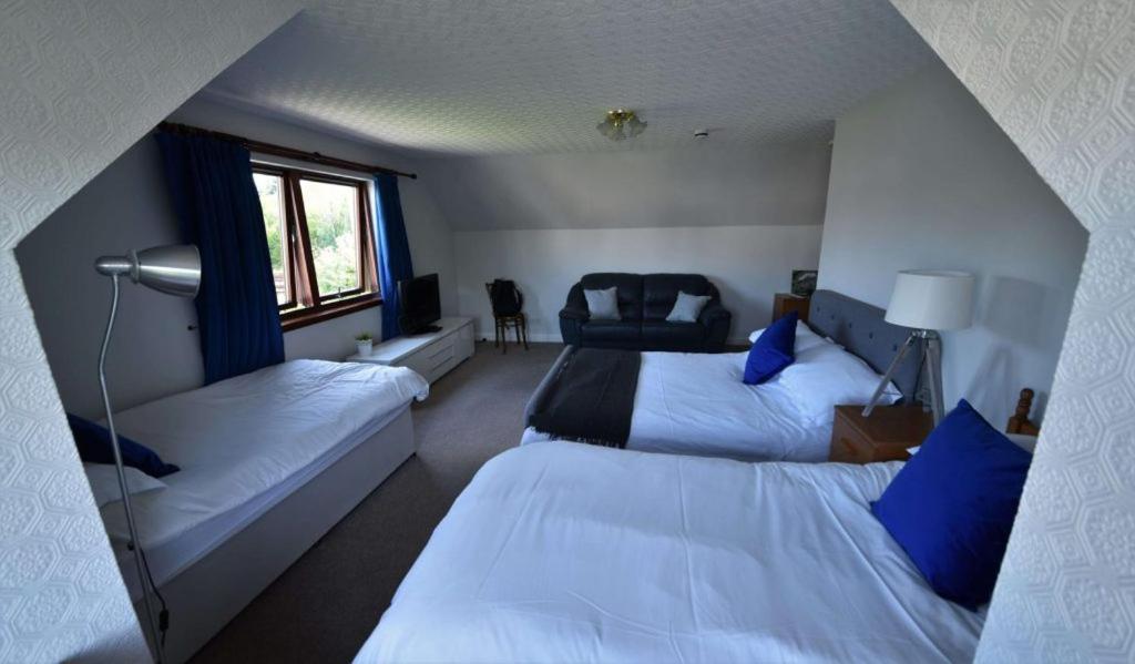 Braemar House * Fort William