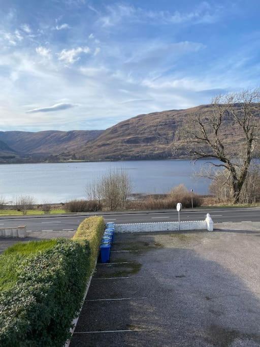 Fassifern. 1st Floor With Loch View
