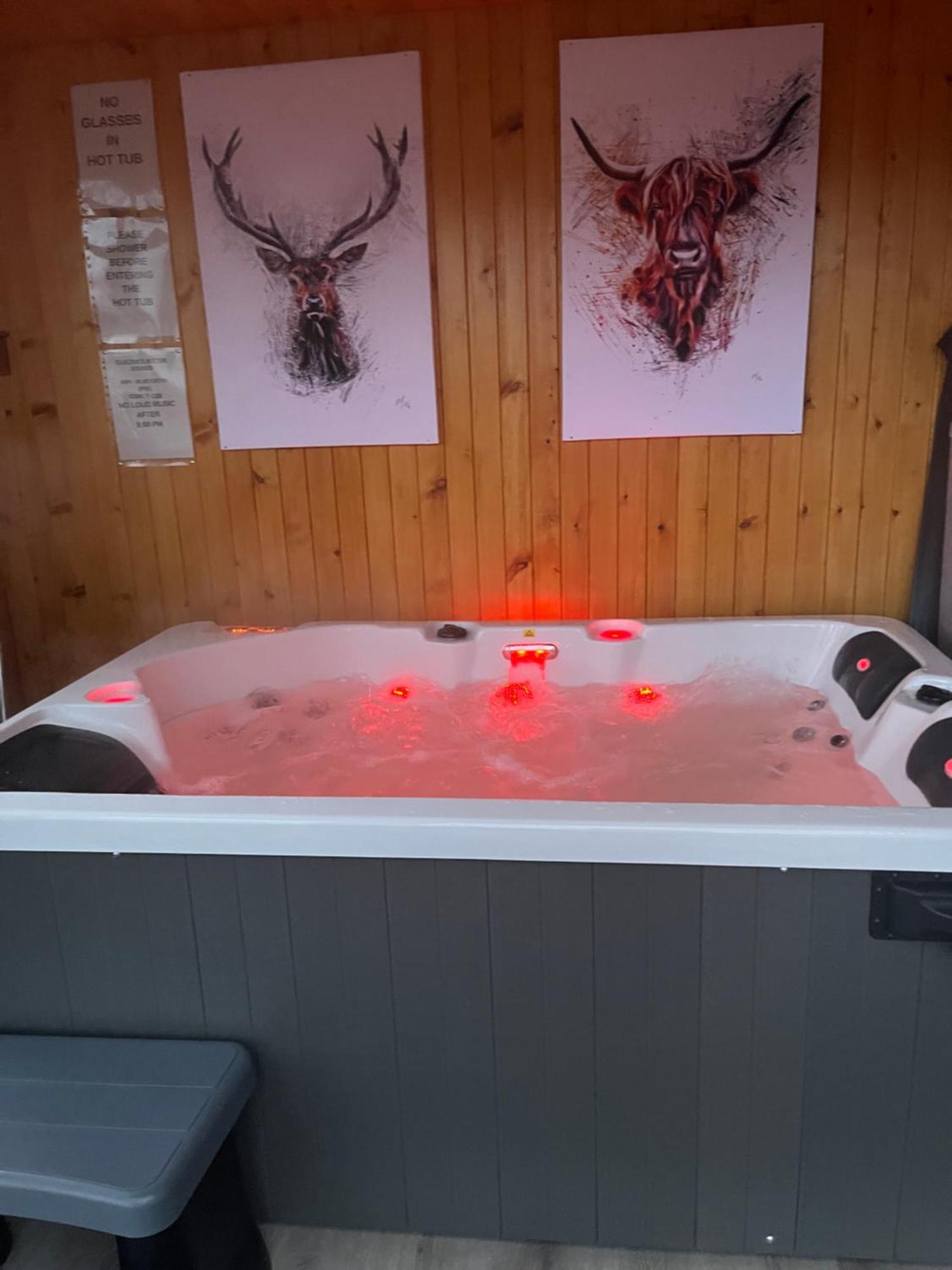 Holiday home Ben Nevis Manor & Indoor Private Hot-tub Fort William