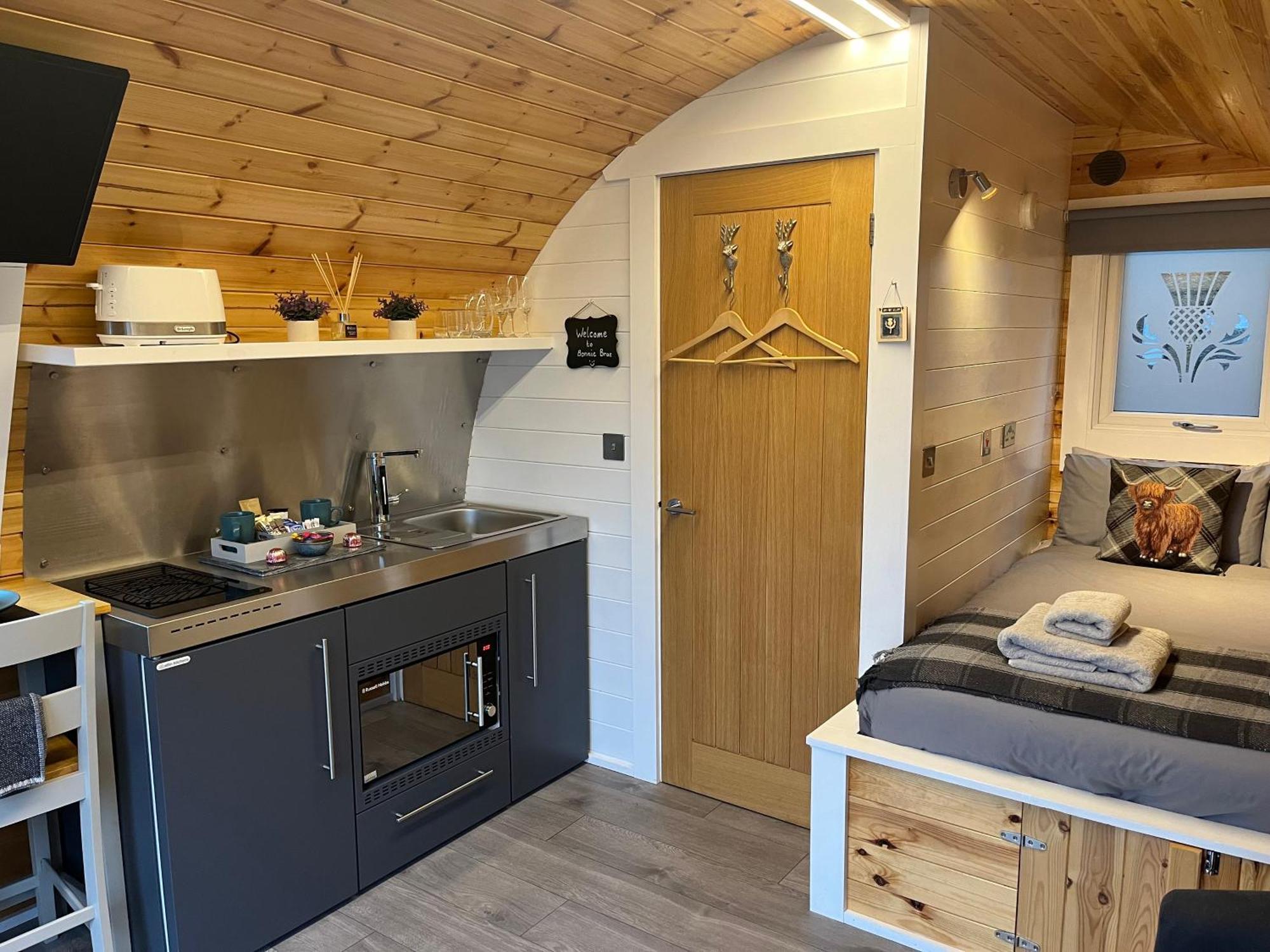 Bonnie Brae Pod Apartment