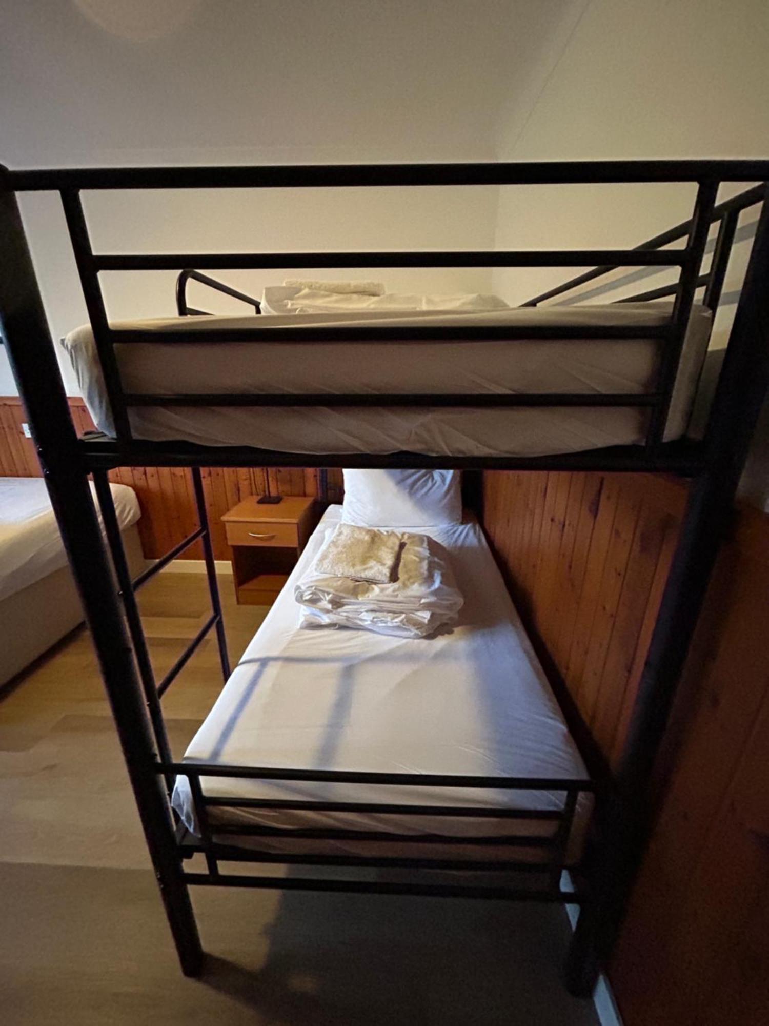 Roam West 3*