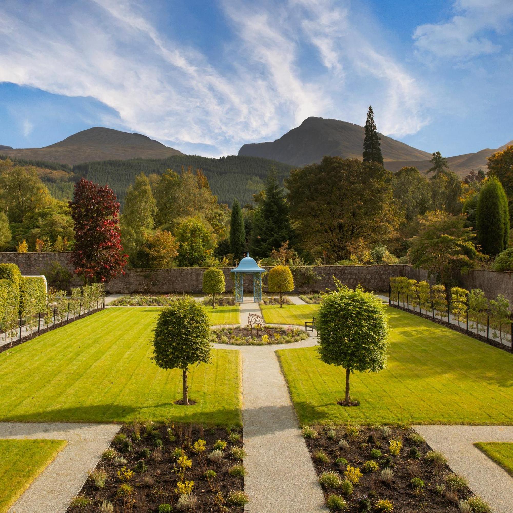 Inverlochy Castle * Fort William