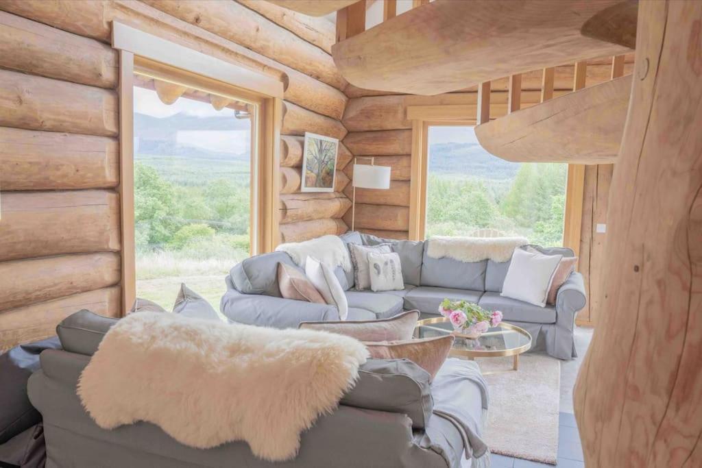 Wild Nurture Eco Luxury Offgrid Log Holiday home
