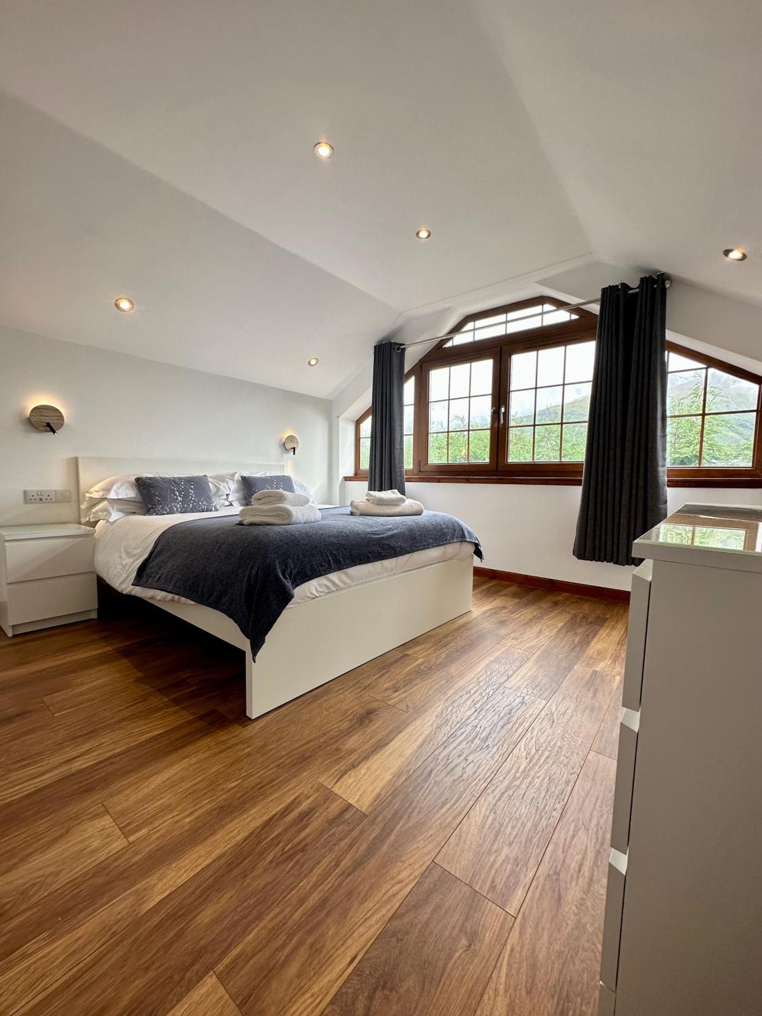 2 Sheraton Apartment Fort William
