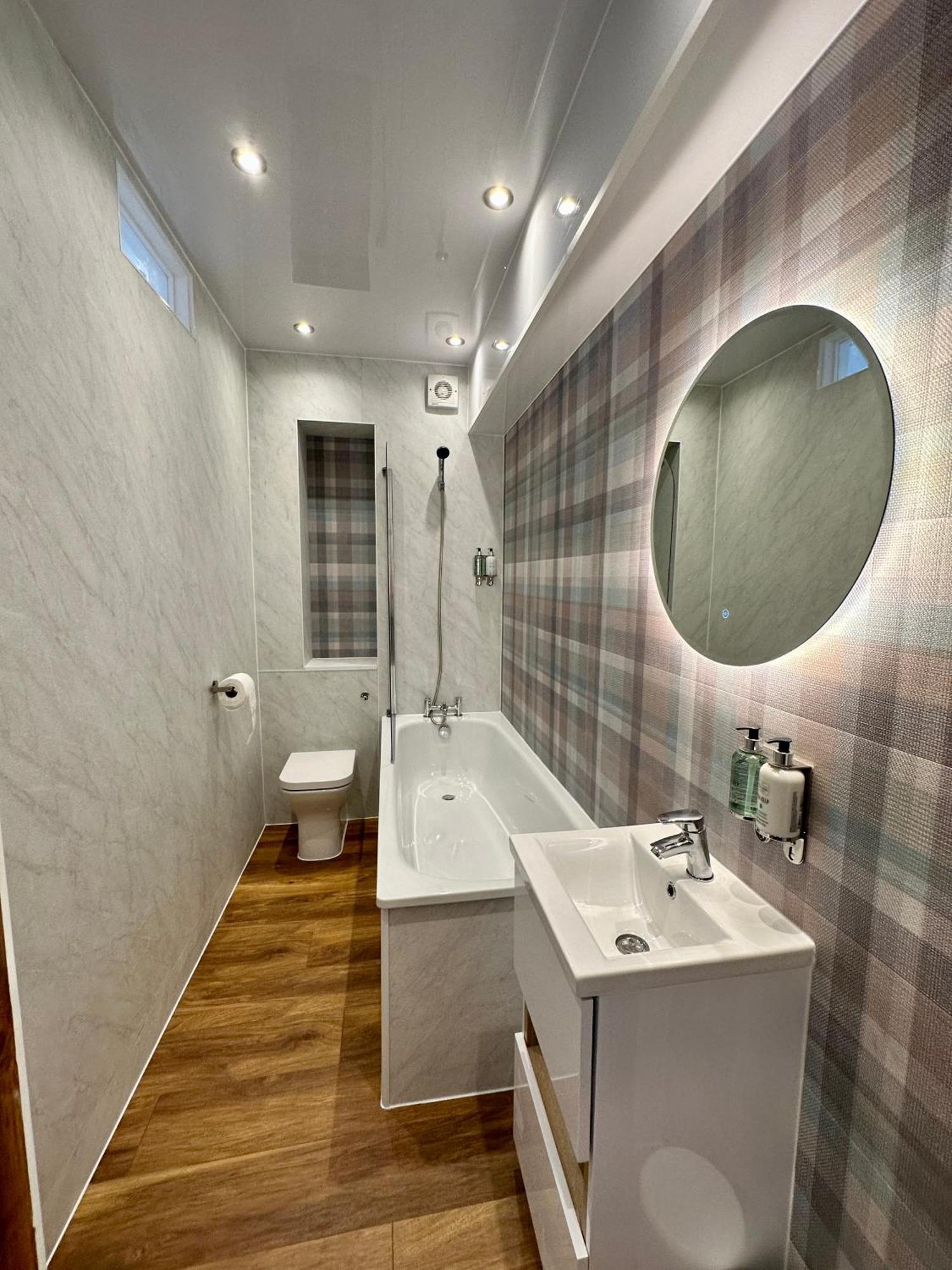 Apartment 4 Sheraton