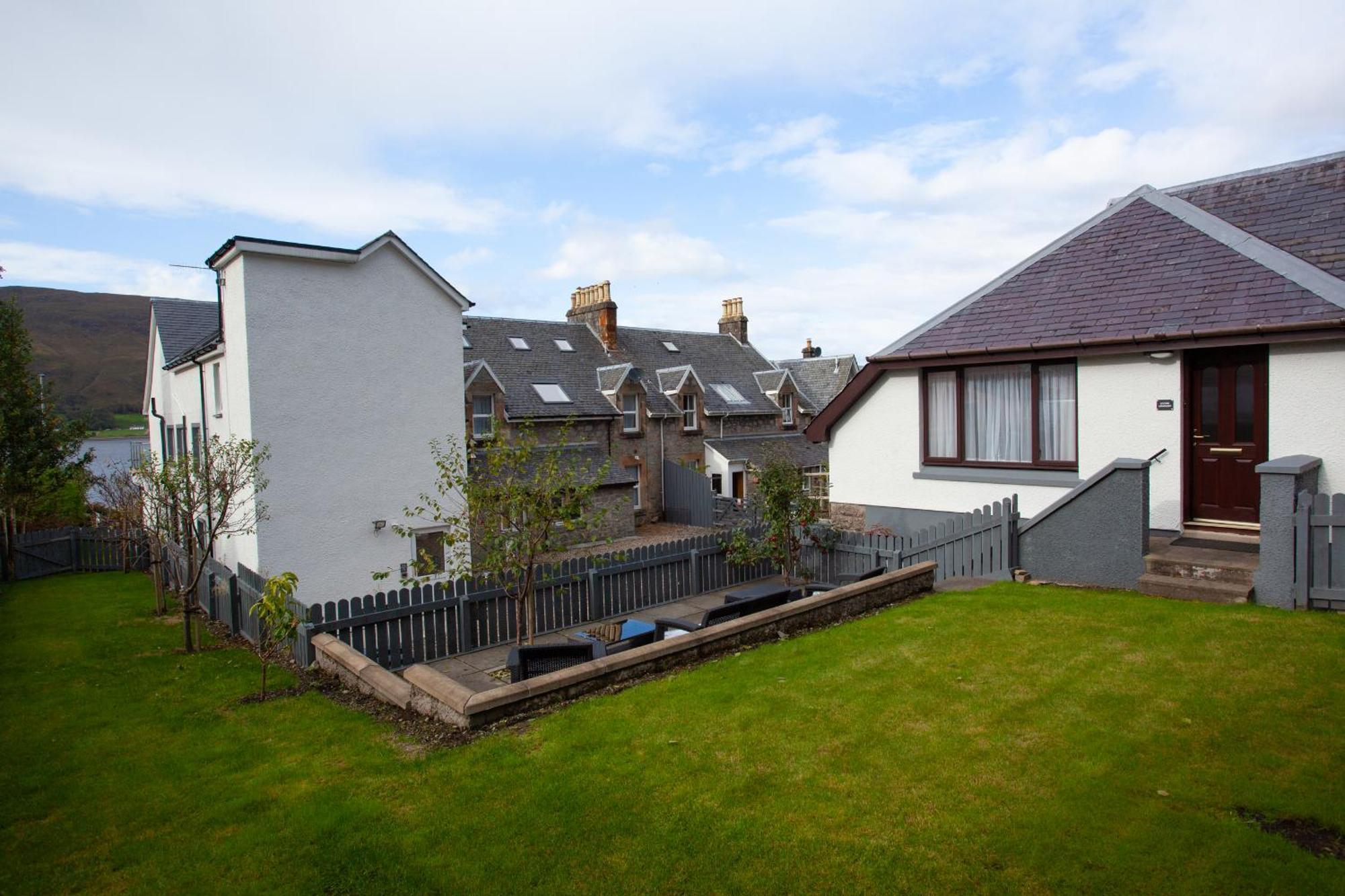 Lochiel Guest house Fort William
