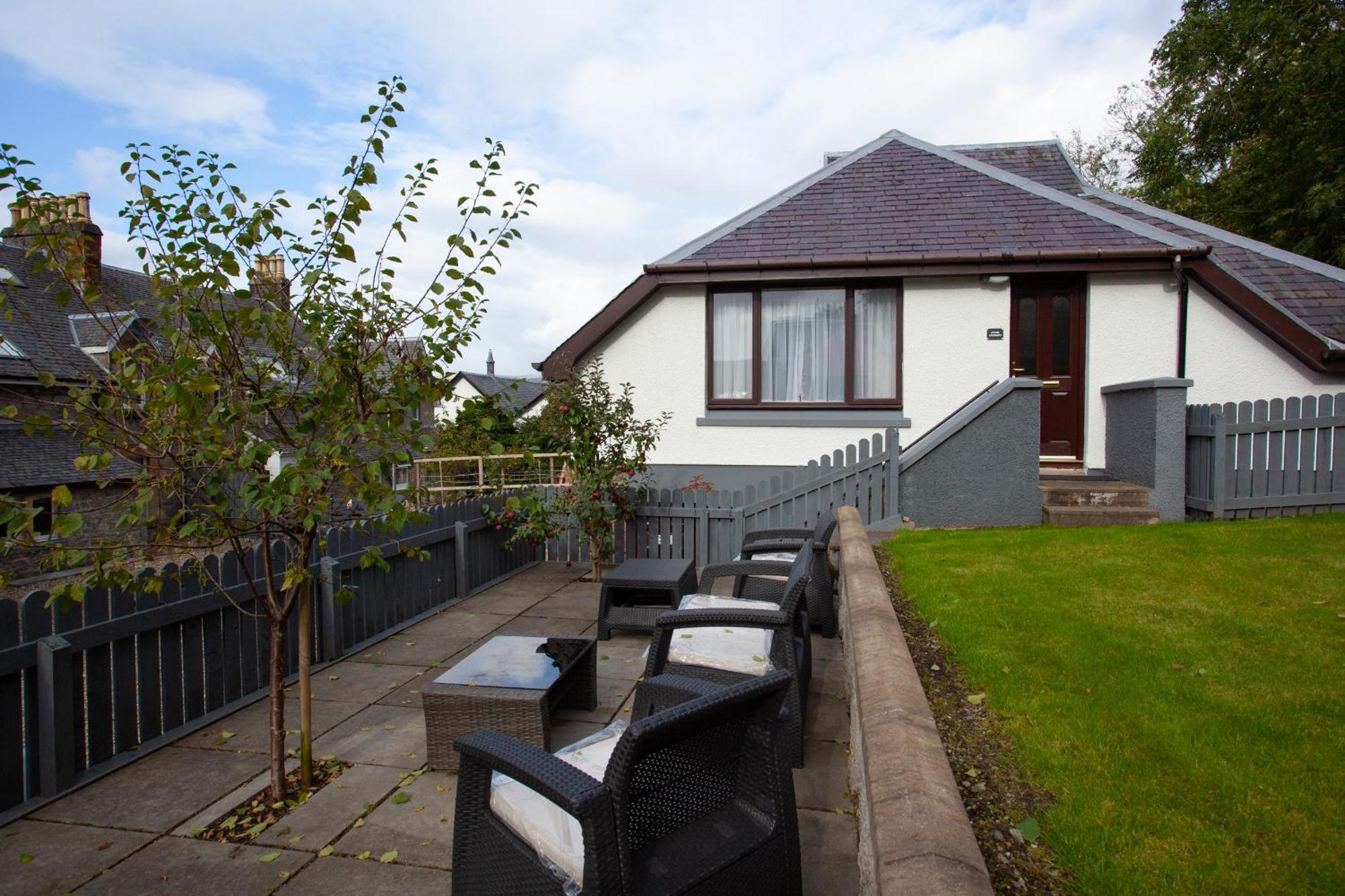 Lochiel Guest house Fort William