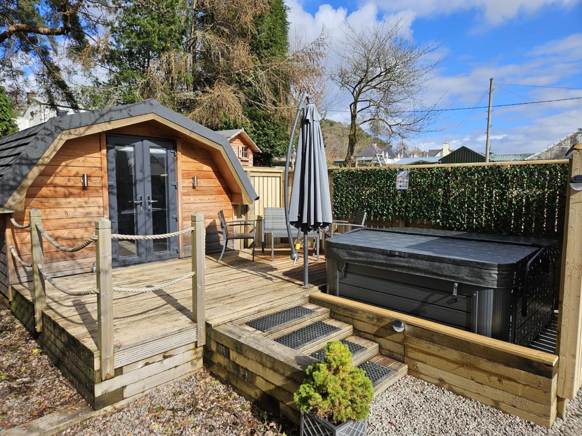 Morvan Pod & Hot Tub Holiday home Fort William