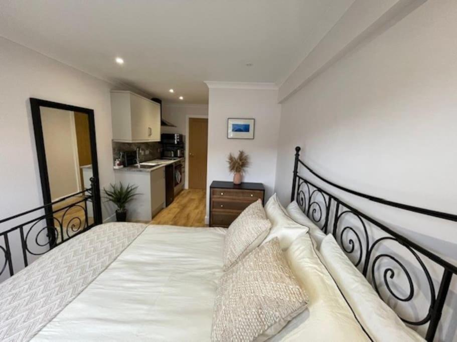 Seafield Apartment