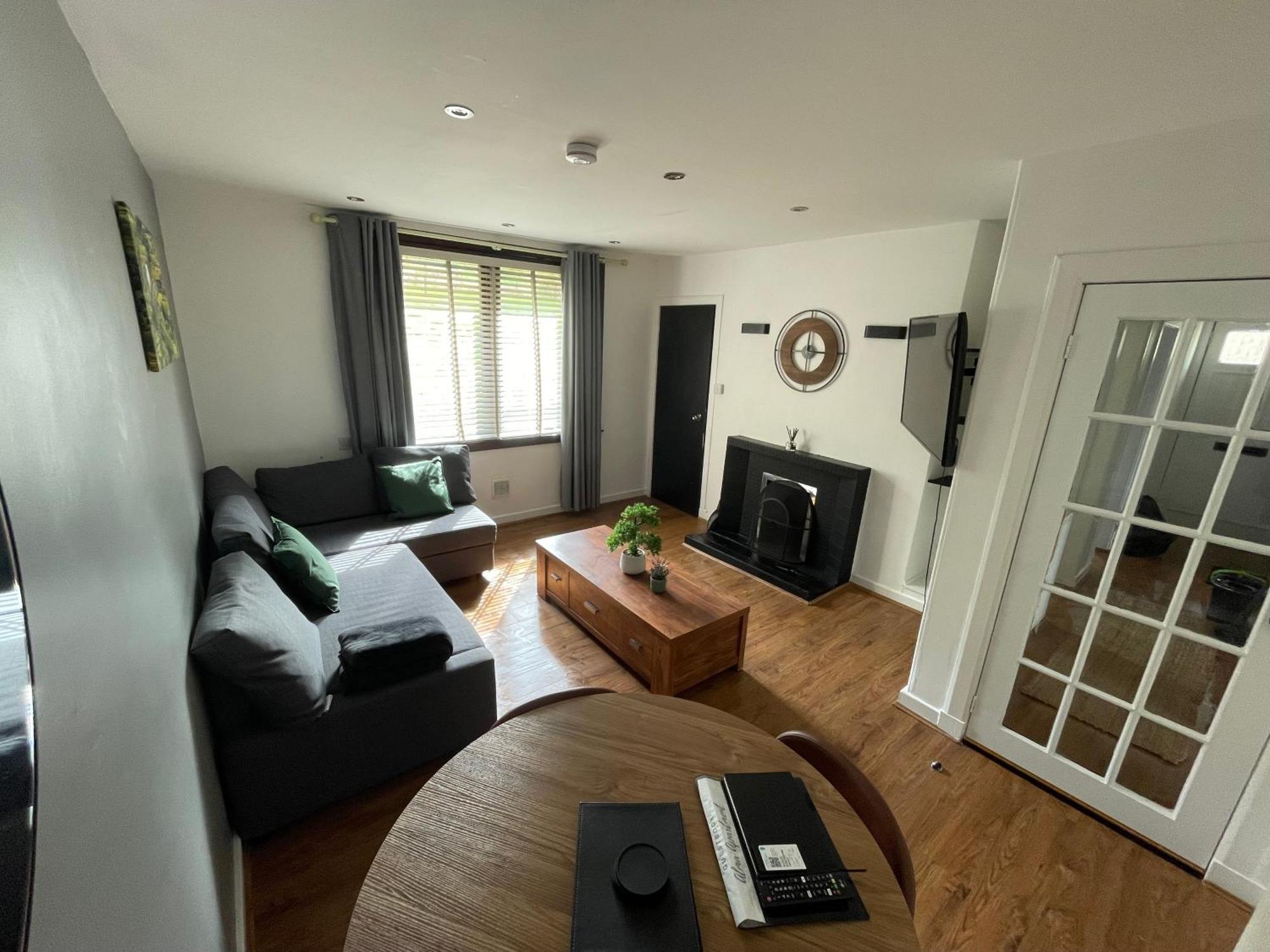 Alma Apartment Fort William