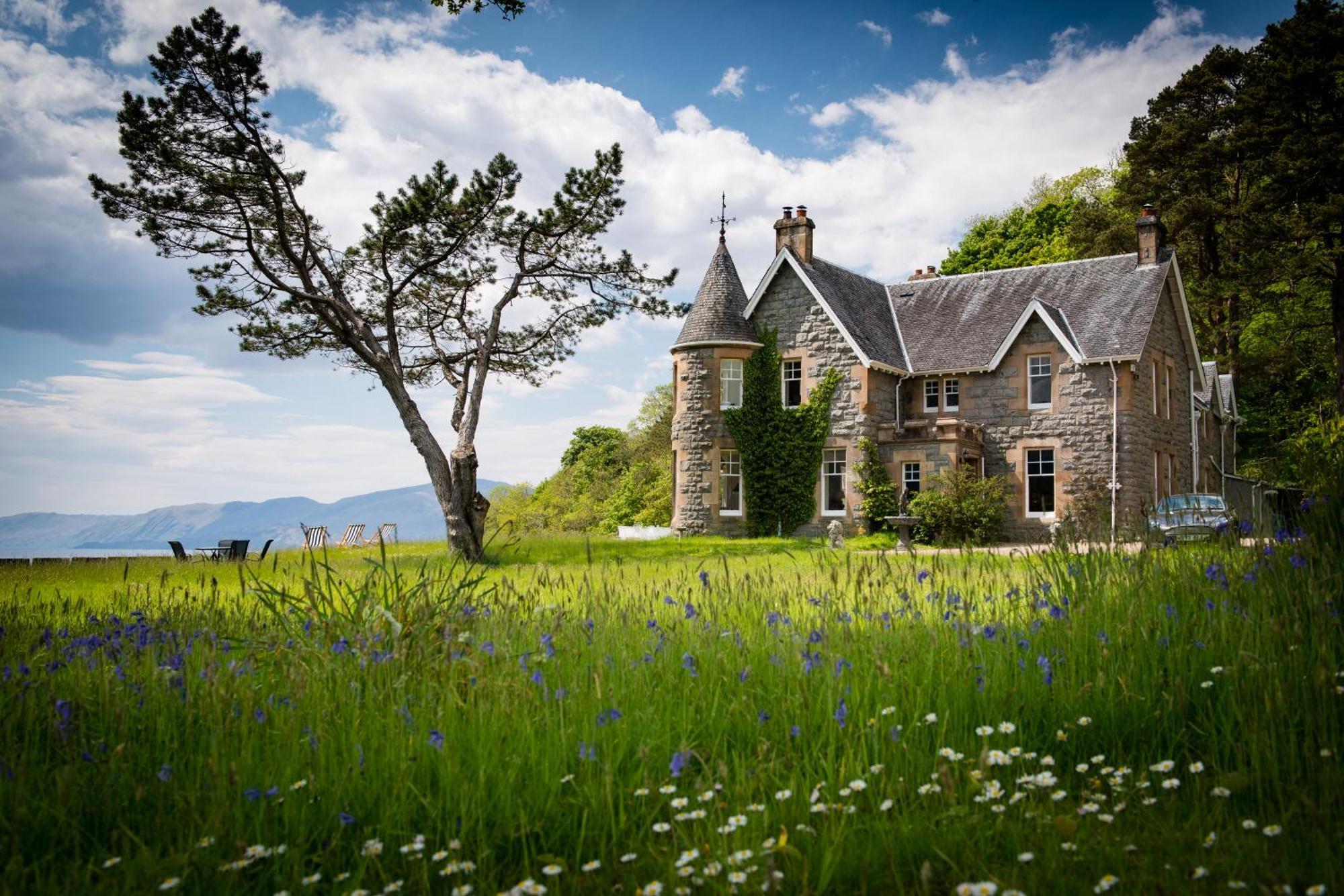 Villa Ardrhu House William - Serviced Luxury Scots Baronial *