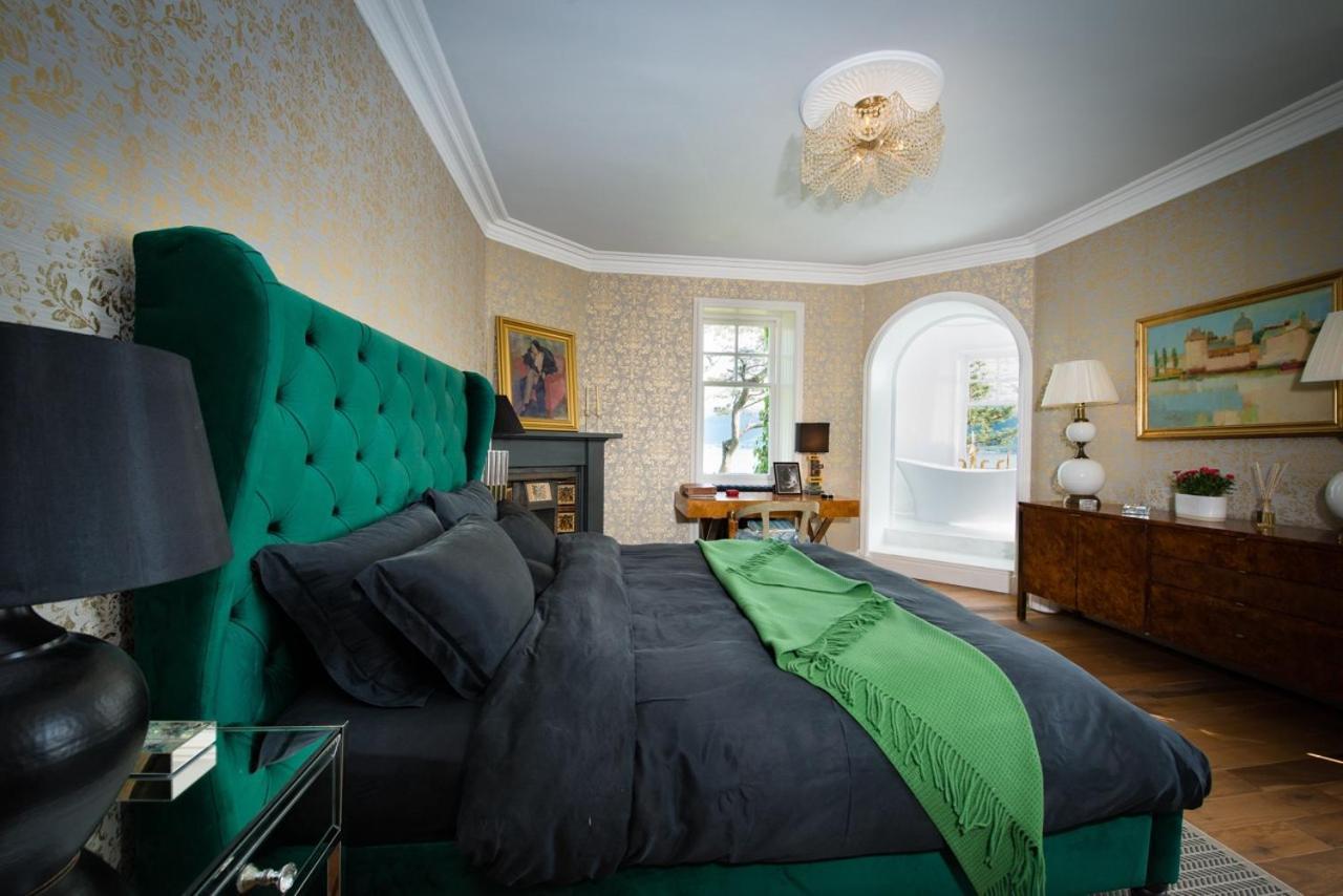 Ardrhu House William - Serviced Luxury Scots Baronial * Fort William