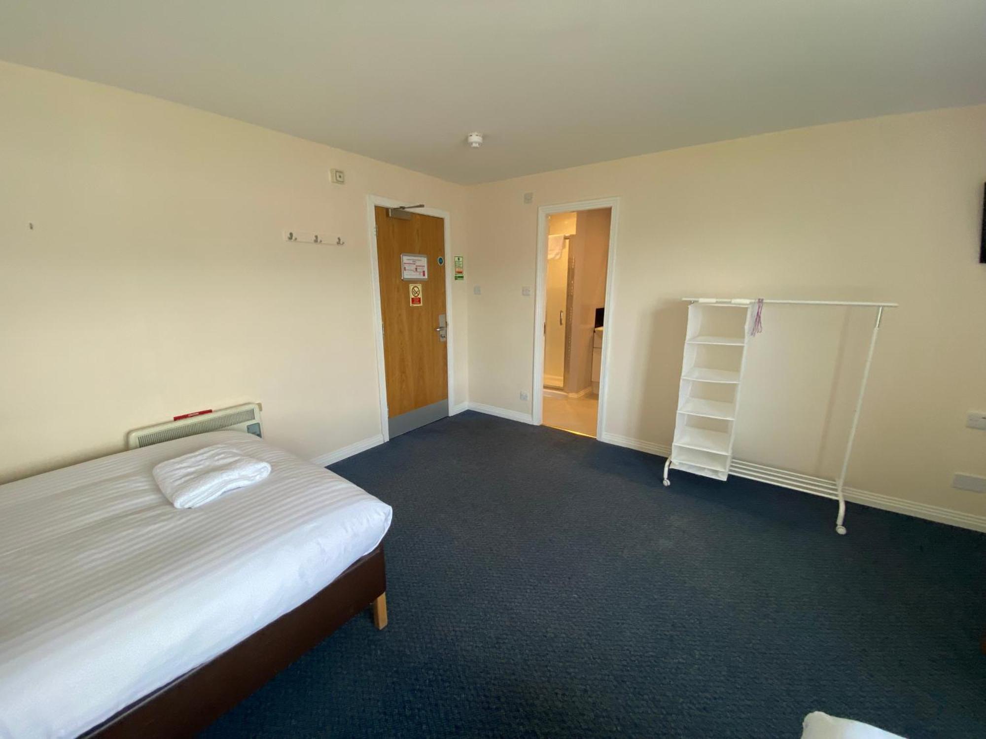 Hotel Waterfront - Only