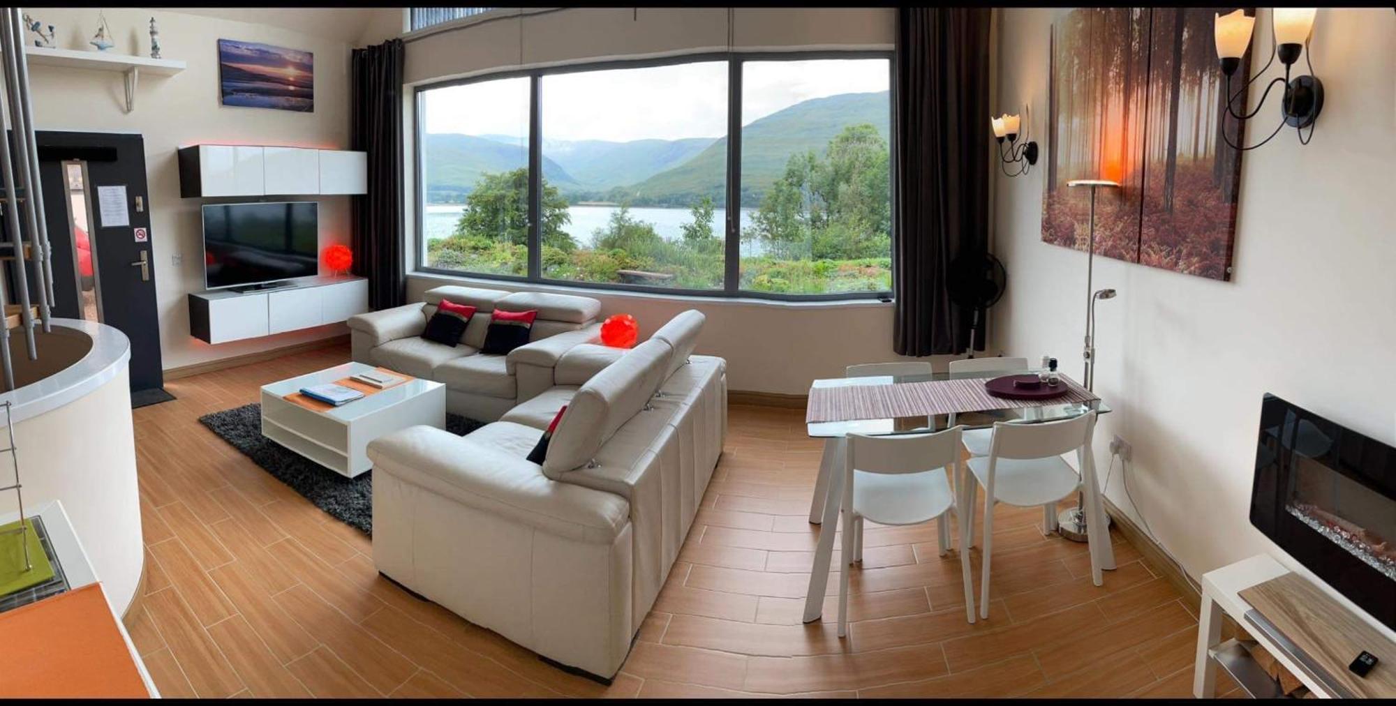 The Moorings * Fort William