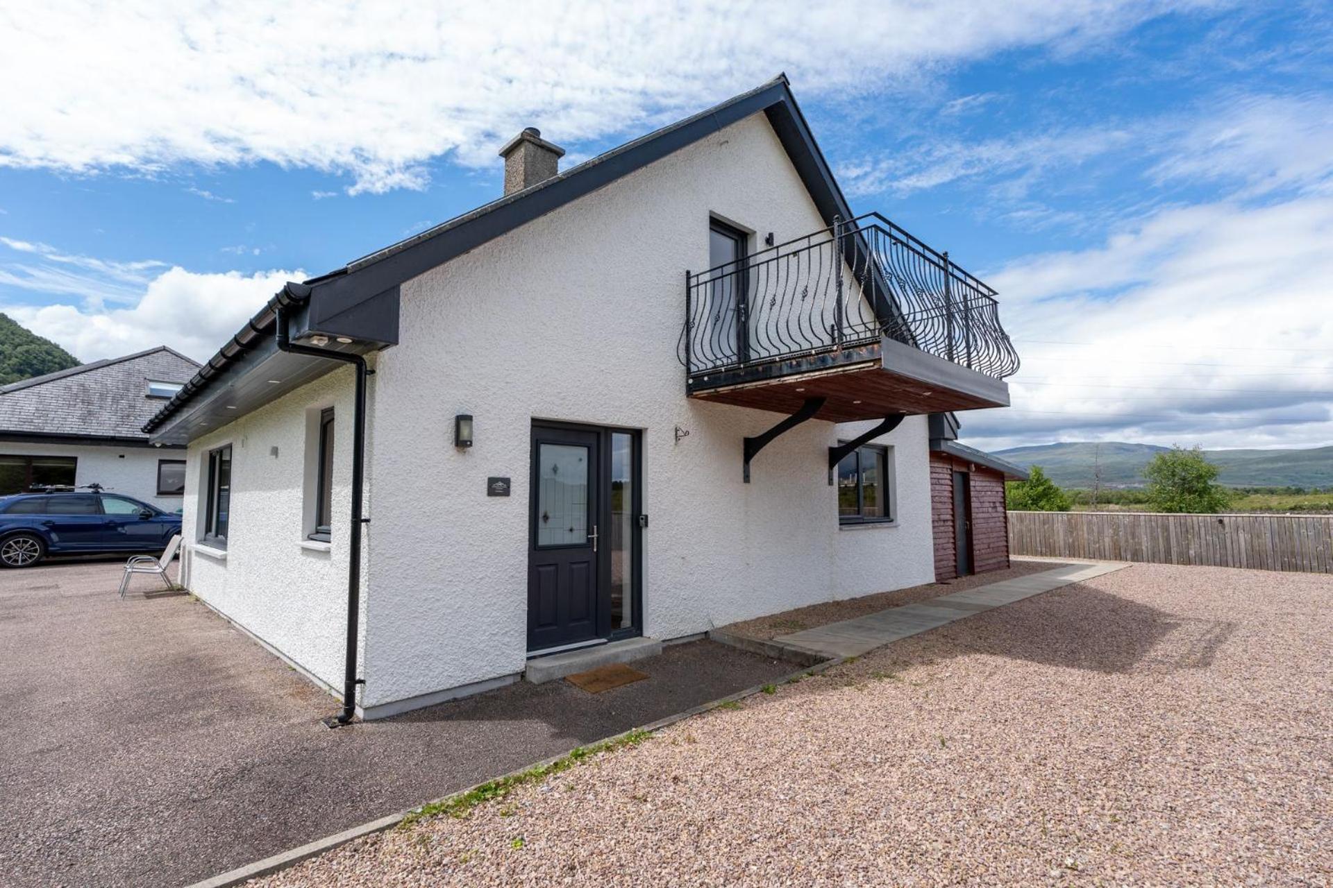 Achintee No 2 Holiday home *