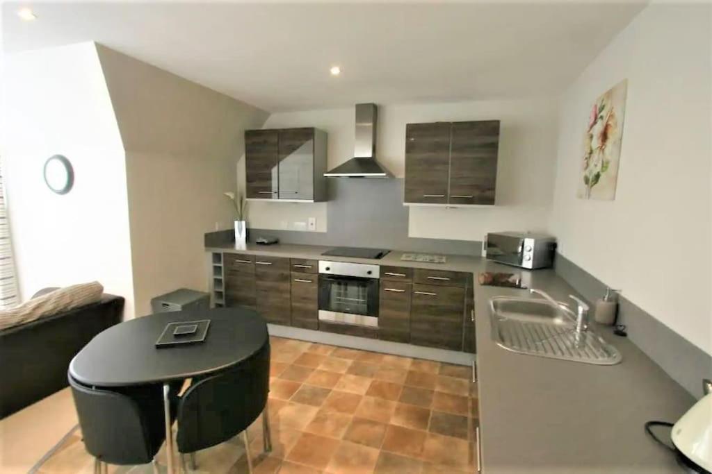 Beautiful Loch Side With Panoramic Views Apartment *