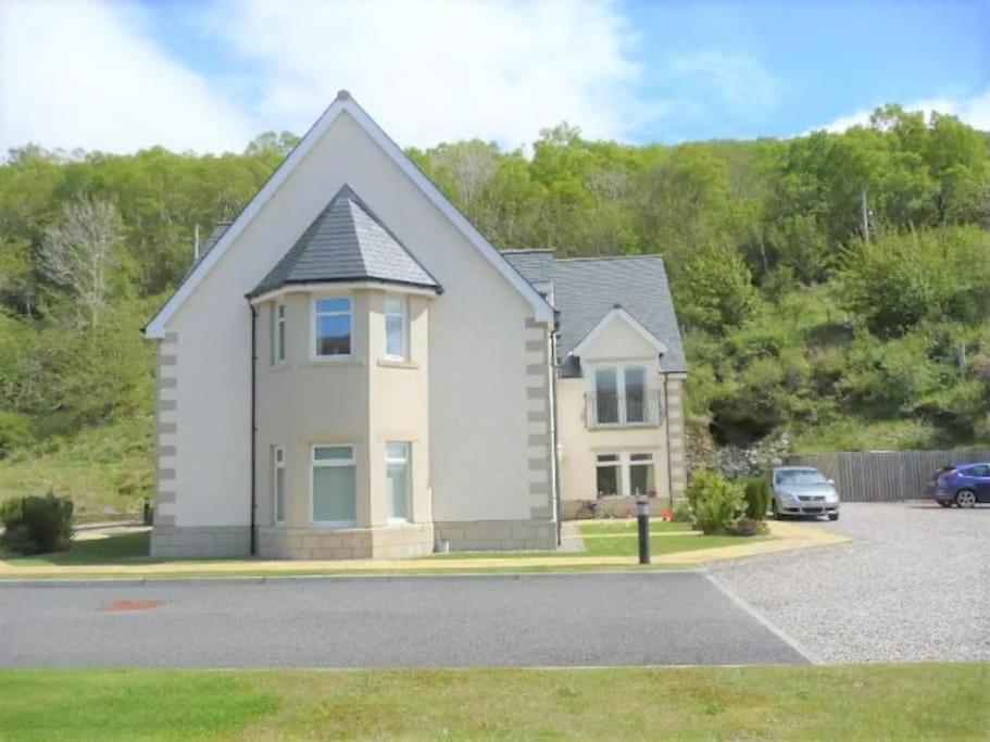 Apartment Beautiful Loch Side With Panoramic Views Fort William