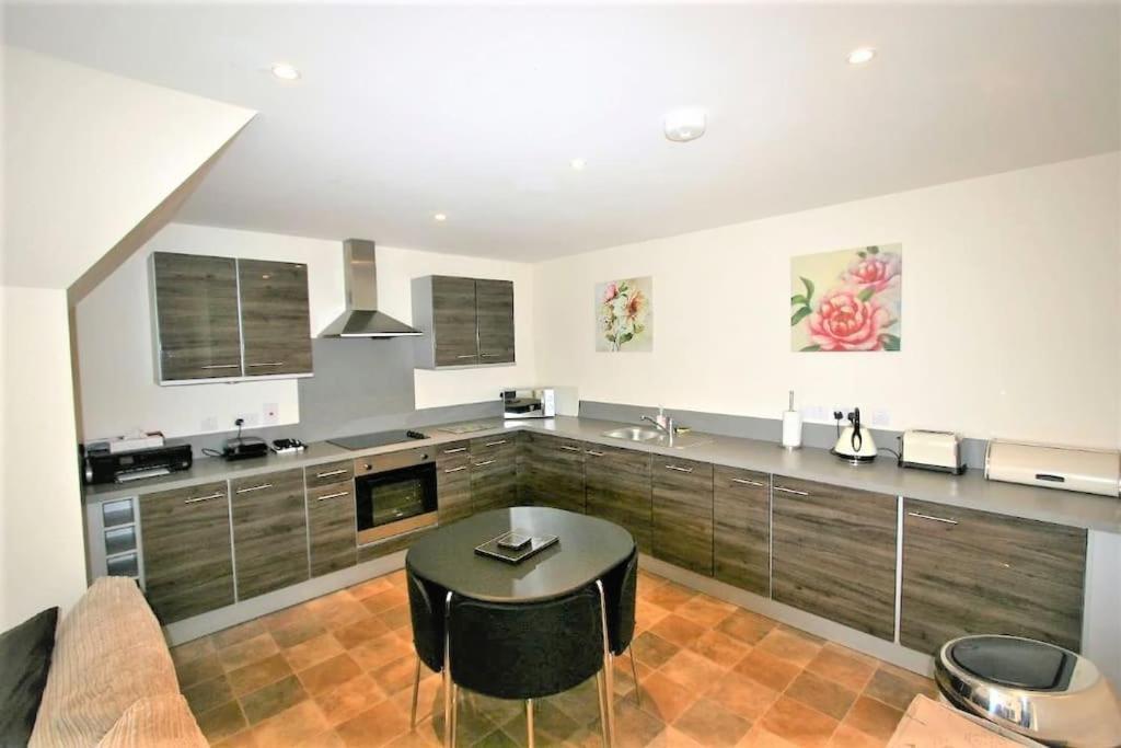 Apartment Beautiful Loch Side With Panoramic Views *