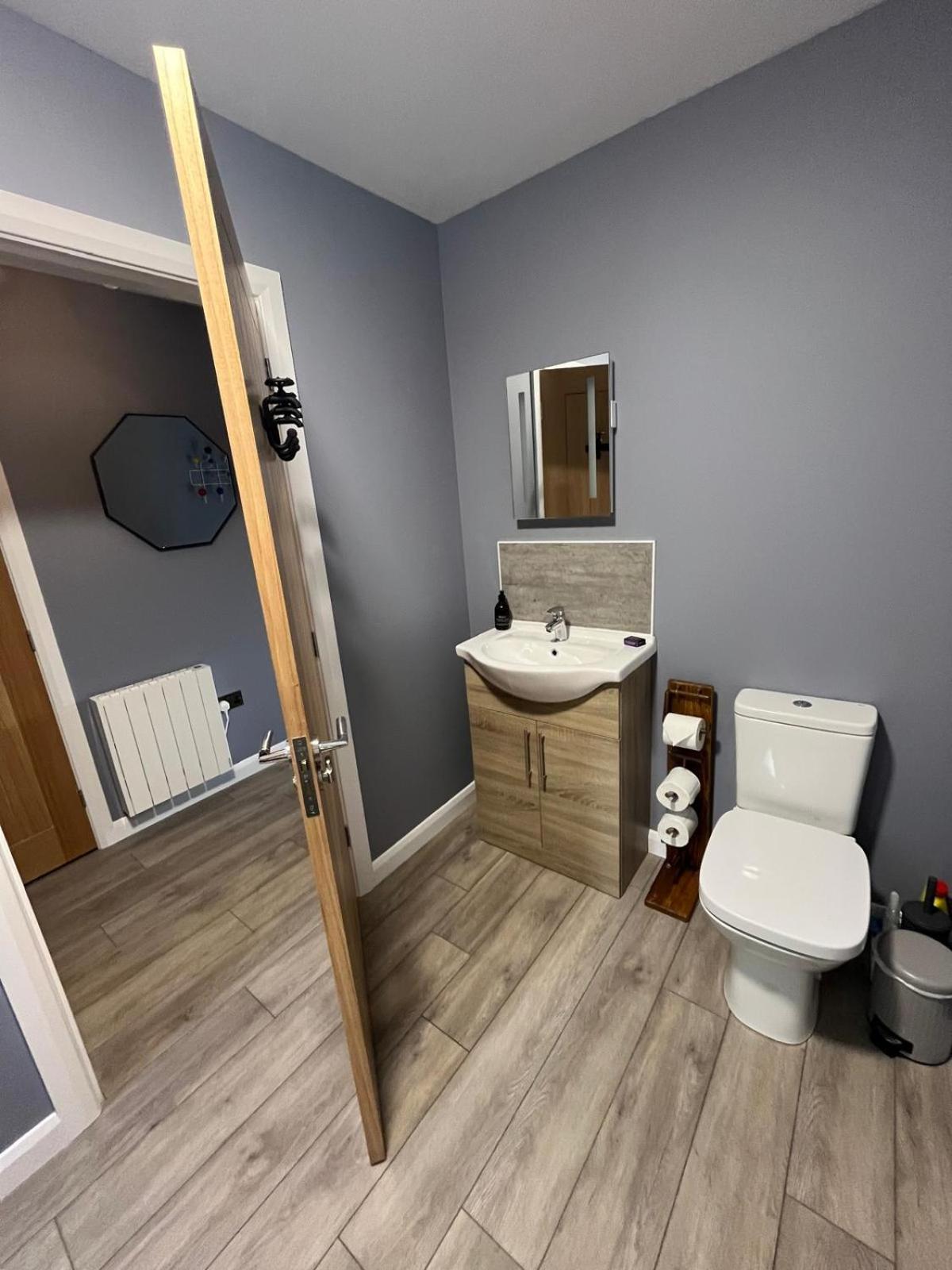 Glenlochy Apartment *