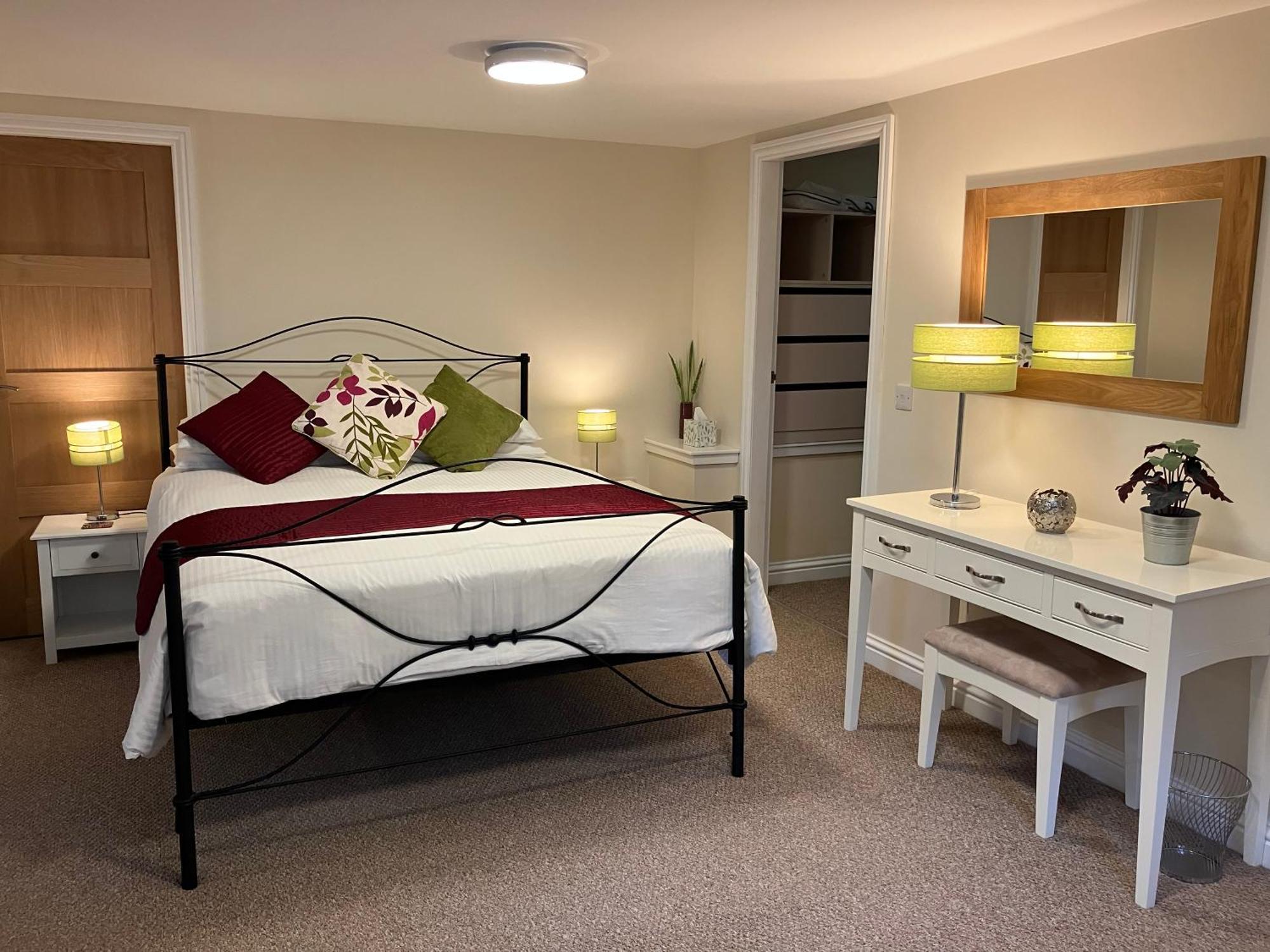 Acorn & Little Oaks Holiday home