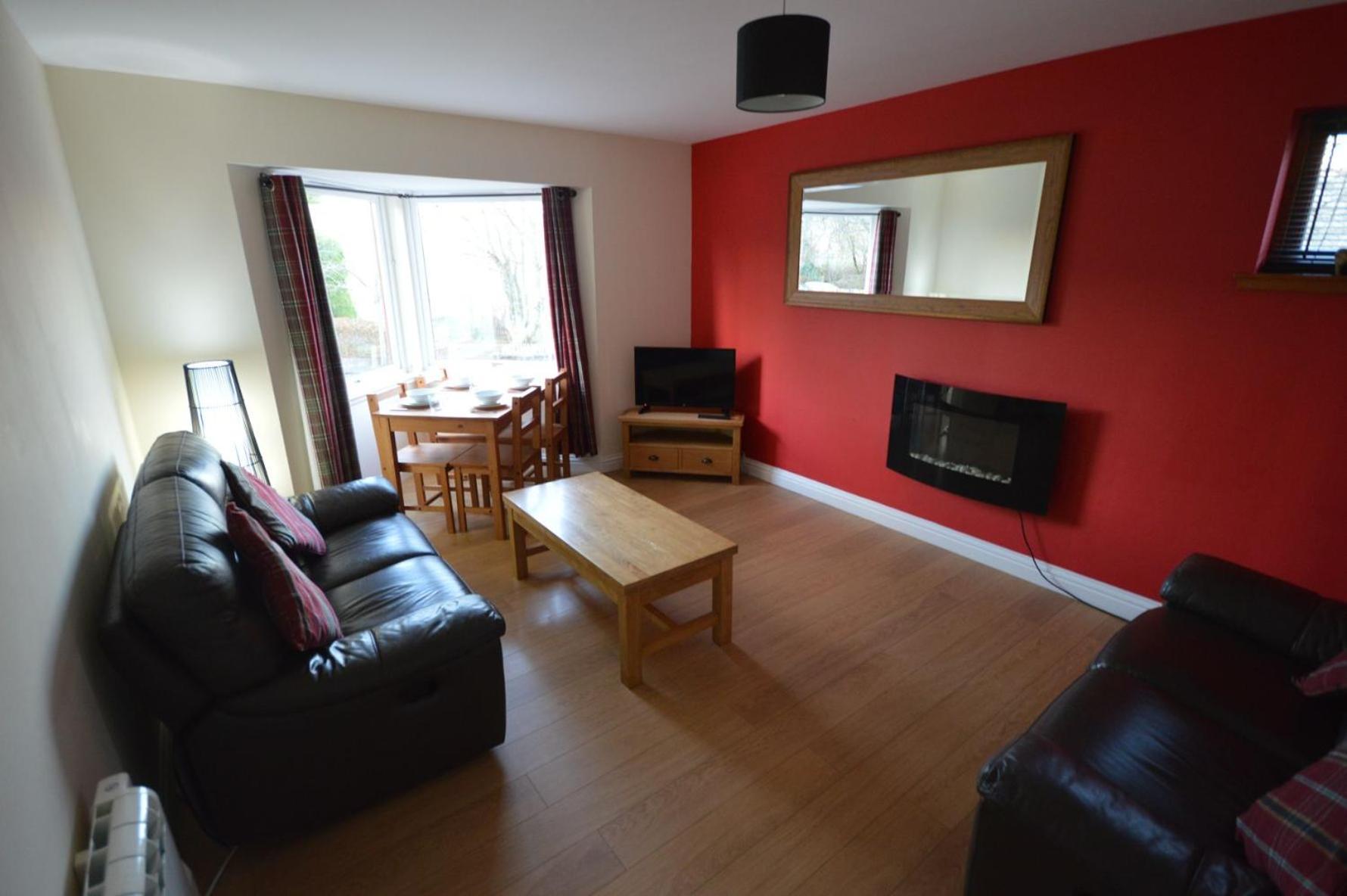 Pinegrove Flat Fort William