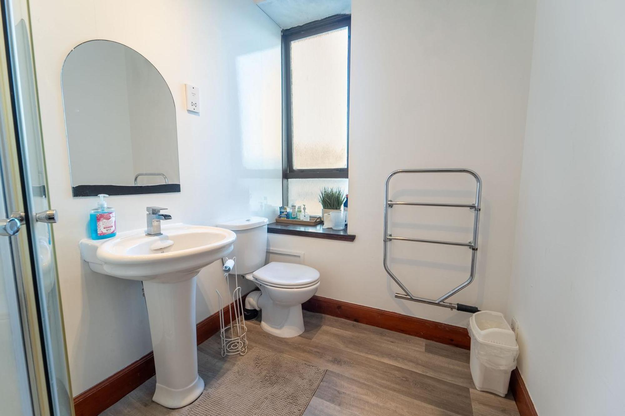 Prime Location In High Street Hostel