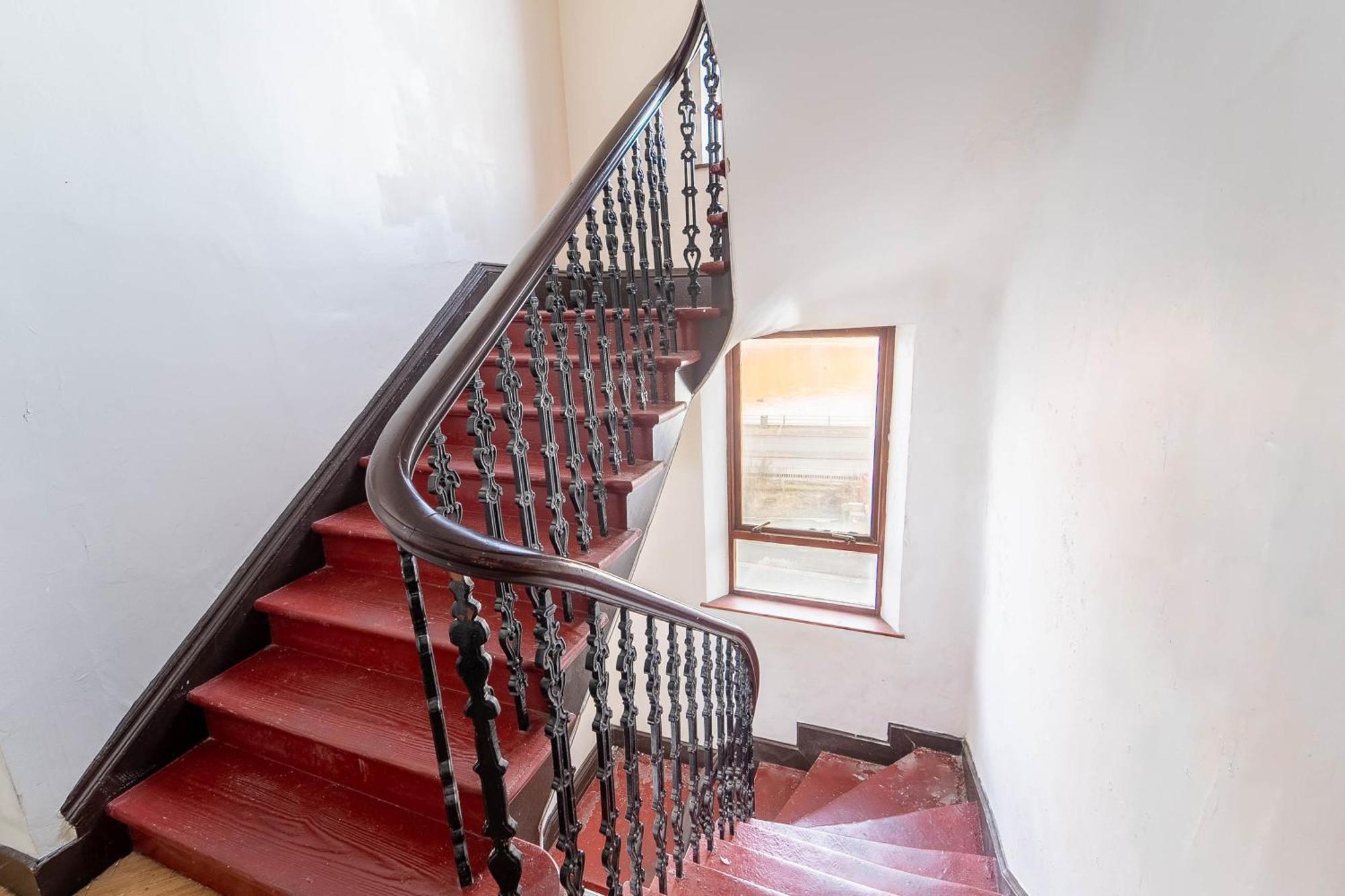 Prime Location In High Street * Fort William