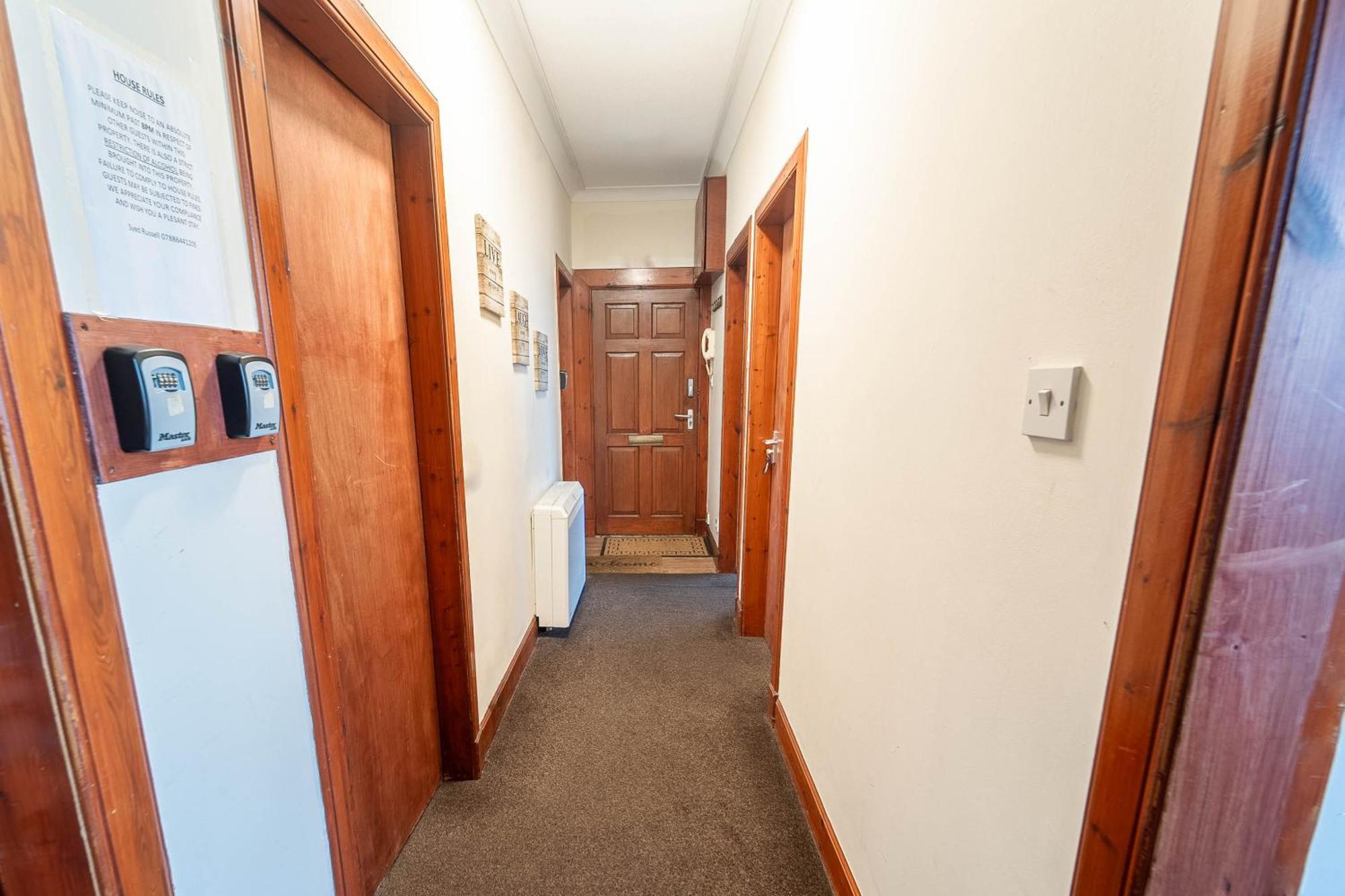 Prime Location In High Street