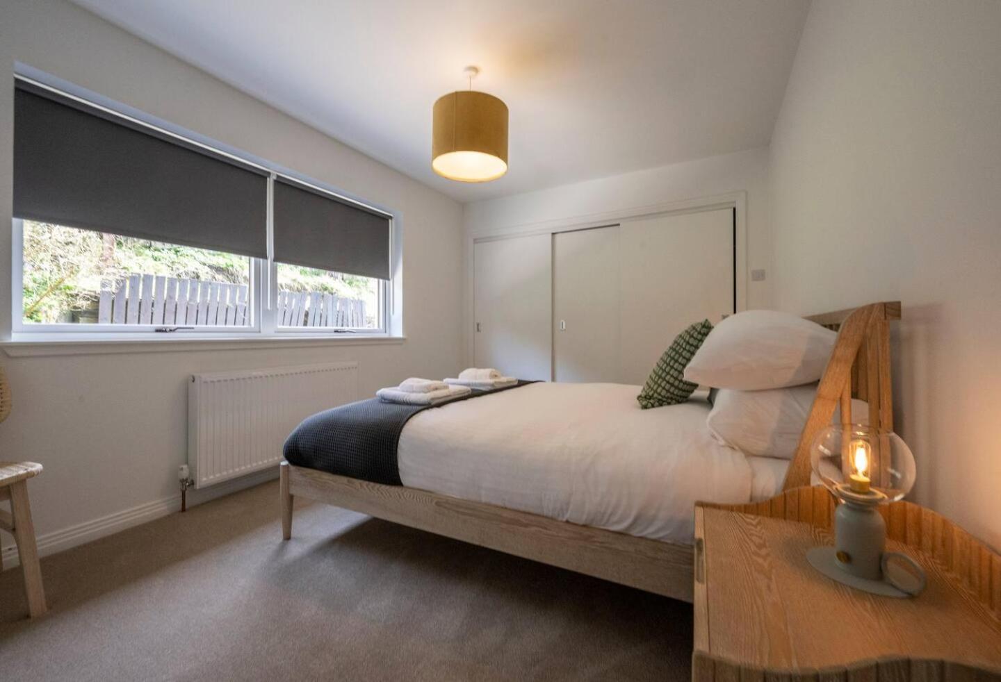 Heathercroft House-modern 3 Bed House With Stunning Views Apartment *
